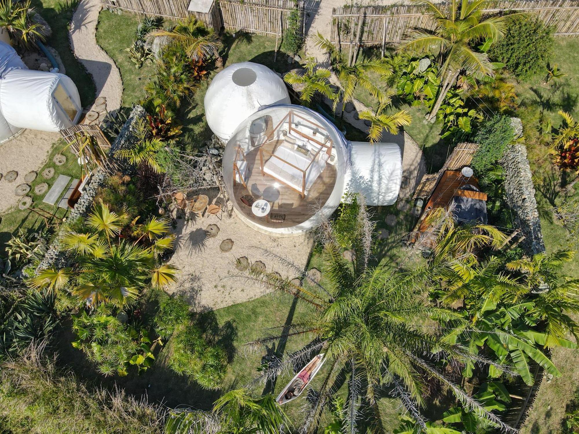 Green Land Bubble Glamping By Mint كاباريتي الغرفة الصورة